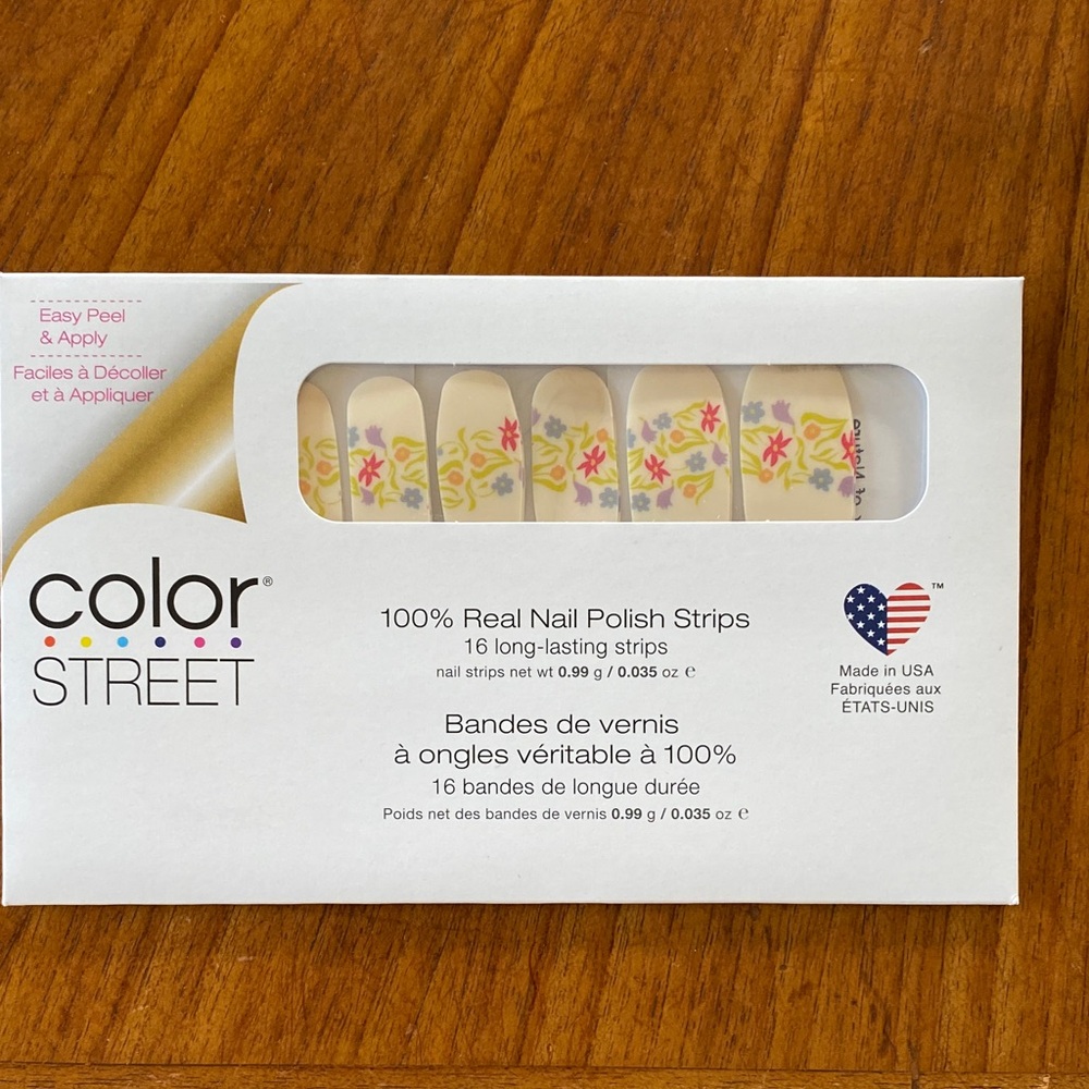 Color Street Nail Strips NWT unopened. “Spark of Nature”